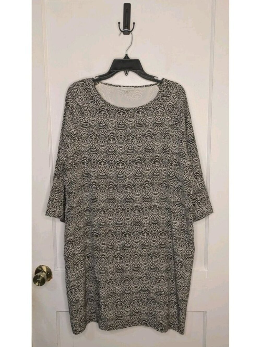 Garnet Hill Silk Shift Dress Womens Size 14 Black White Lined 3/4 Sleeve